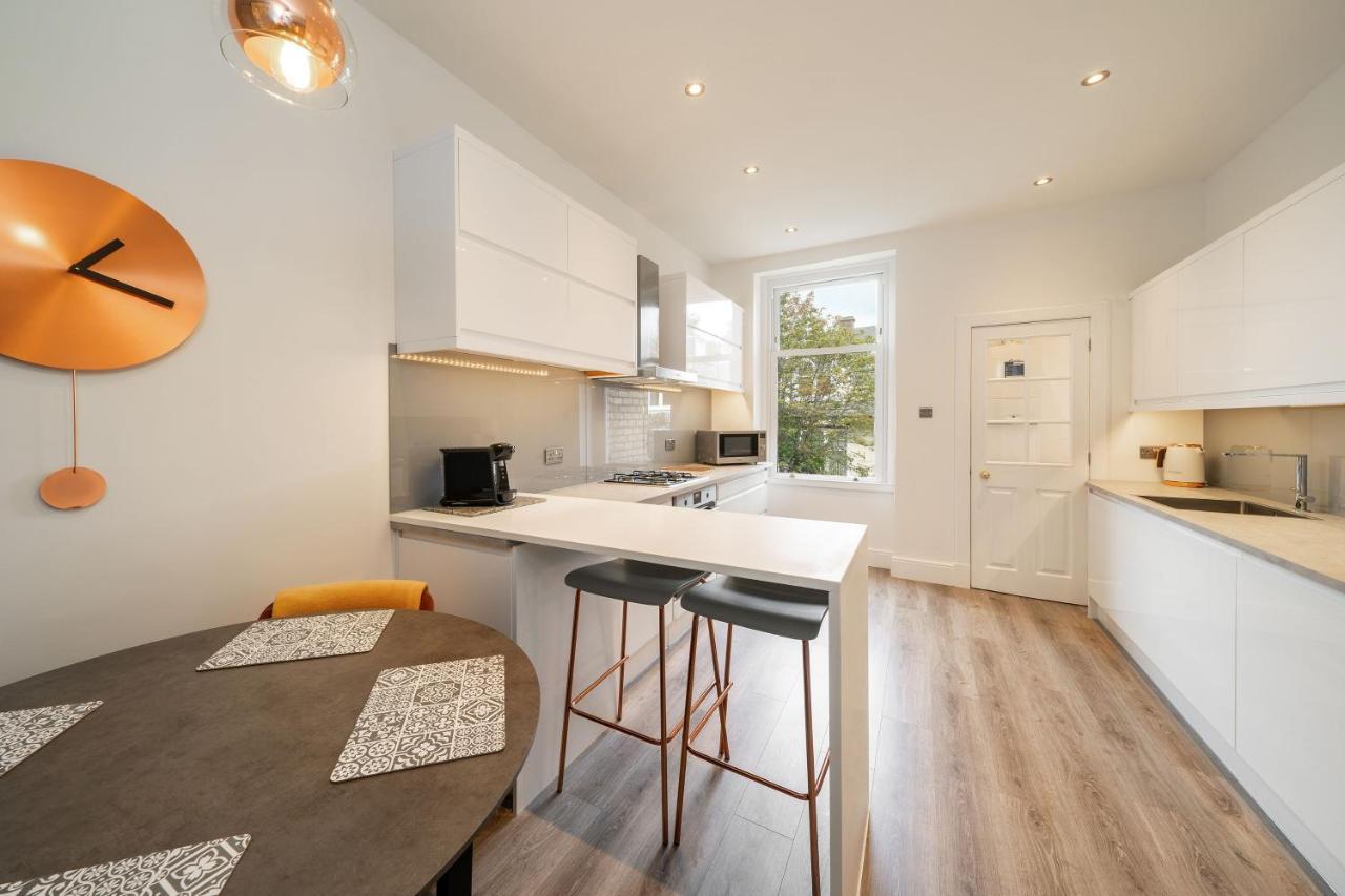 Jane'S Place - Chic 2 Bed Apartment Dundee Exterior foto