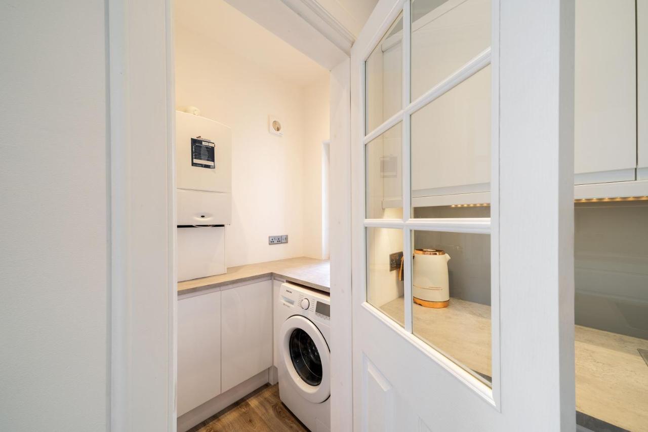 Jane'S Place - Chic 2 Bed Apartment Dundee Exterior foto